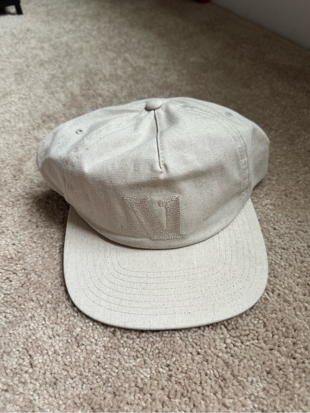 Vuori V1 Embroidery Hat Unisex NWT